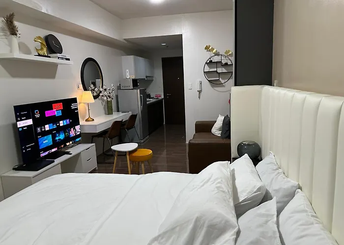 King-size Bed Makati *